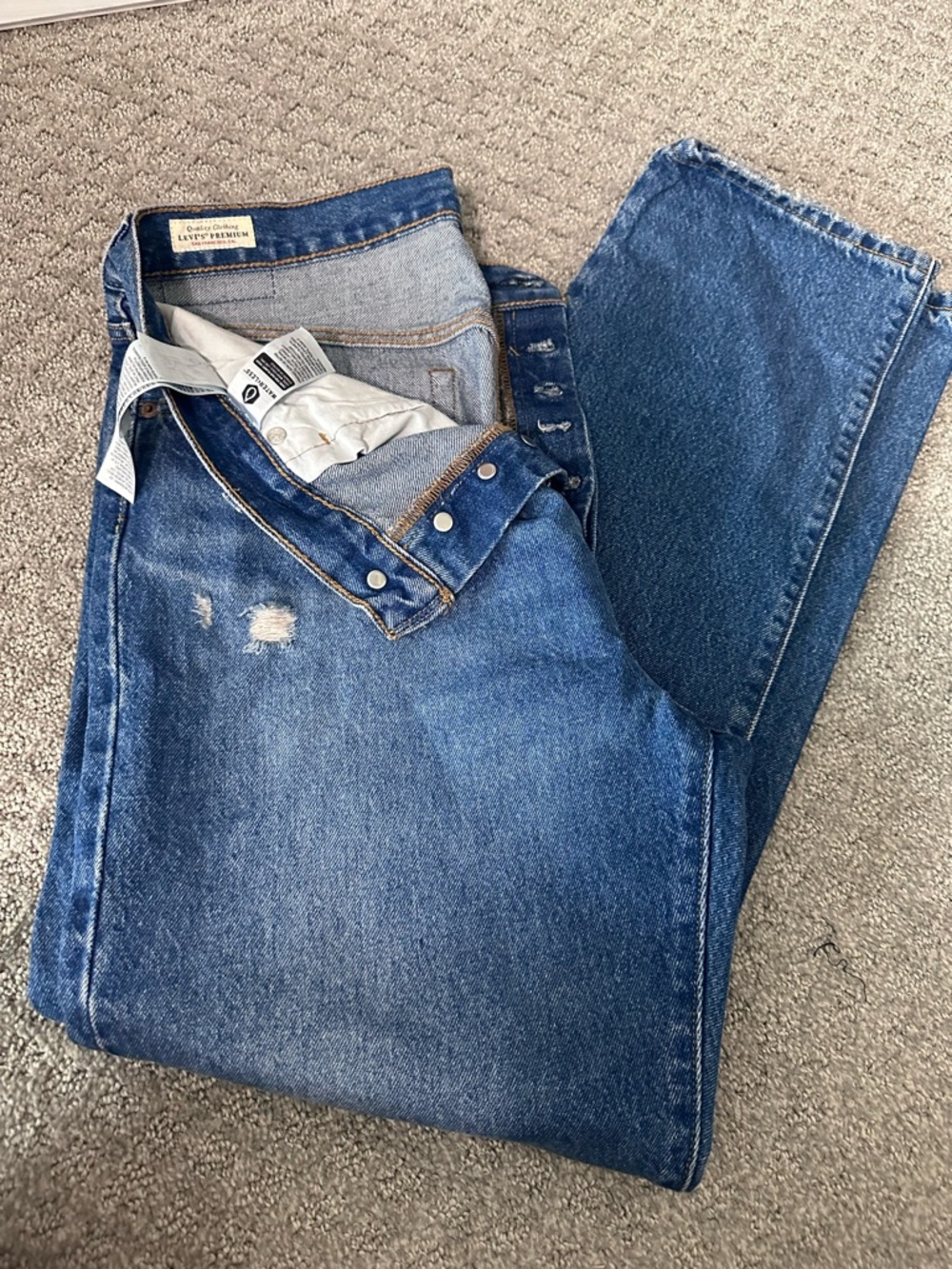 Levi's Blue women's wedgie Straight Fit Jeans